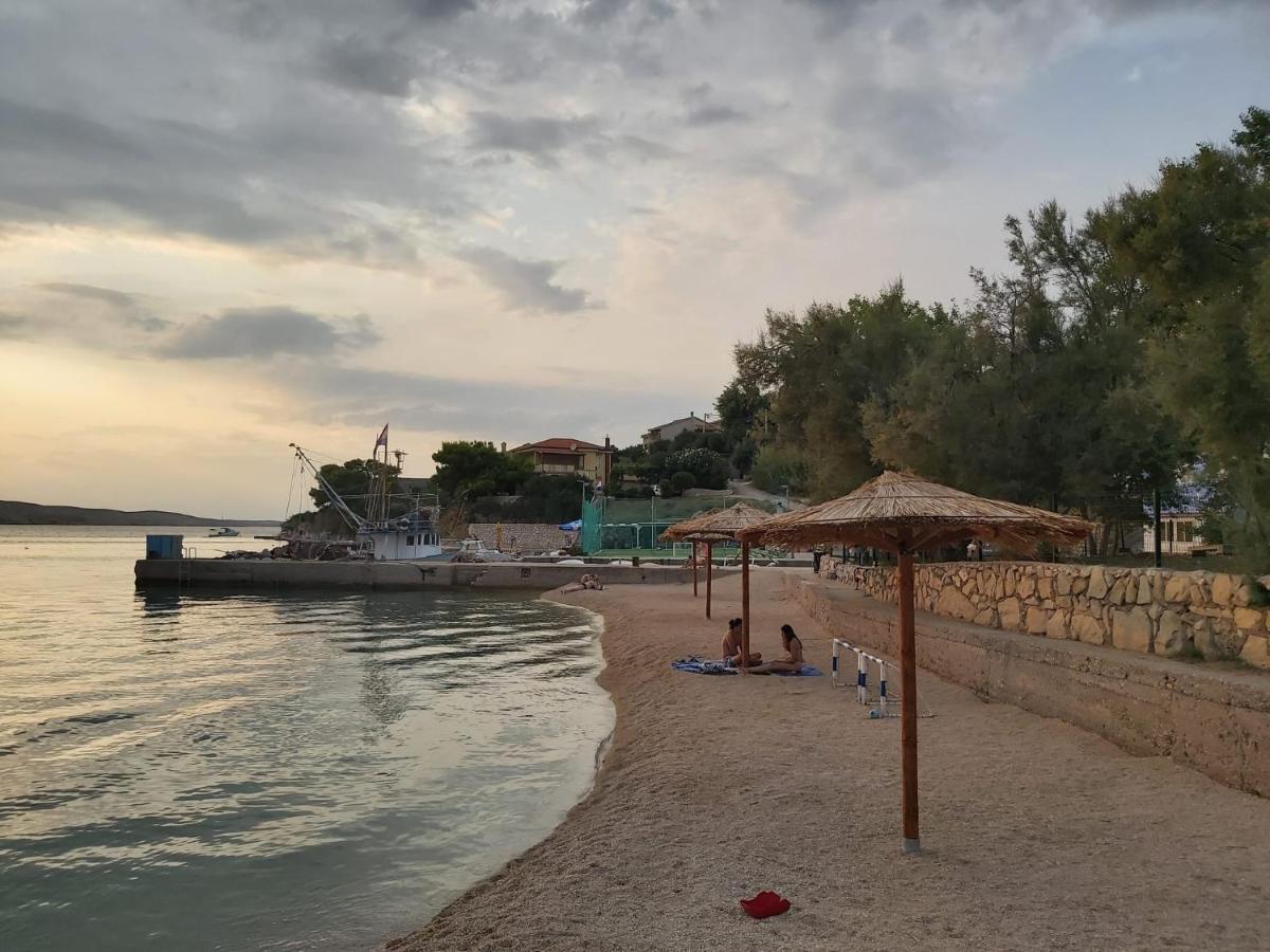 Apartmani Vesna Miškovići Esterno foto