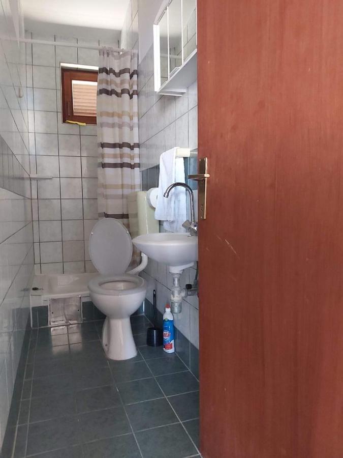 Apartmani Vesna Miškovići Esterno foto